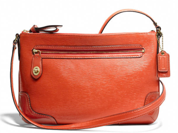 Coach-Poppy-east-west-patent-leather-swingpack_CoachHandbags.ca_